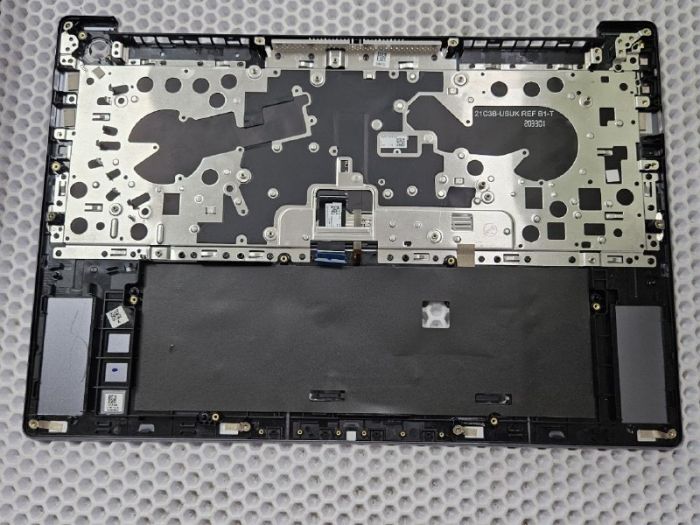 Верхняя часть корпуса, топкейс с клавиатурой 37H9RTAHUE0 для Huawei MateBook D16 RLEF-X