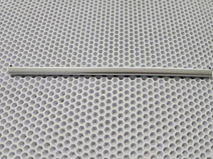 Крышка заглушка петель для Honor Magicbook Pro HBB-WAH9PHNL серебро, нет пары защелок