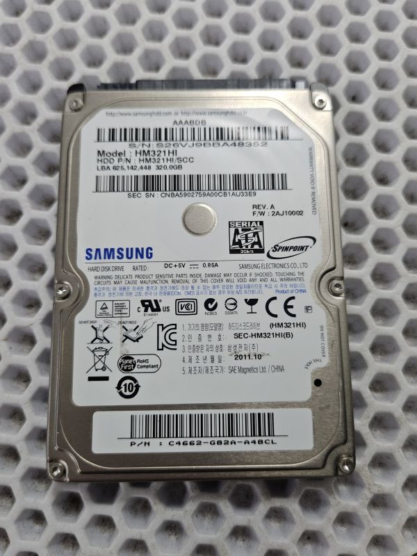 Жесткий диск HDD 2.5" Samsung HM321HI 320 ГБ бу