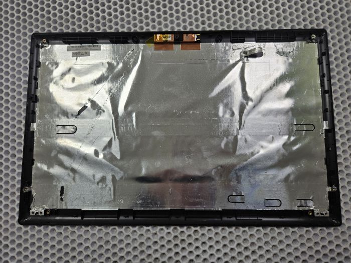 Крышка матрицы для MSI GE620 6G2A712P черная, мелкие царапины