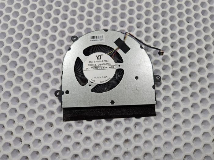 Вентилятор системы охлаждения DBU80050S для DEXP Atlas M15-A5W304