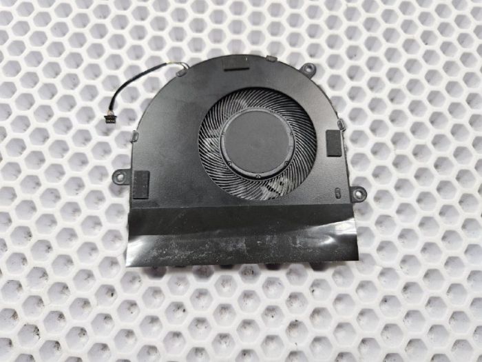 Вентилятор системы охлаждения DBU80050S для DEXP Atlas M15-A5W304