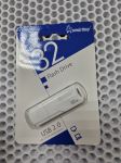 SmartBuy CLUE 32 ГБ USB-флеш-накопитель, USB 2.0, USB Type-A, SB32GBCLU-W, белый матовый