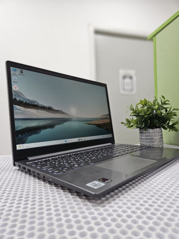 Ноутбук Lenovo ThinkPad 15-IIL SSD 240ГБ/ОЗУ 16 ГБ/i5-1035G4