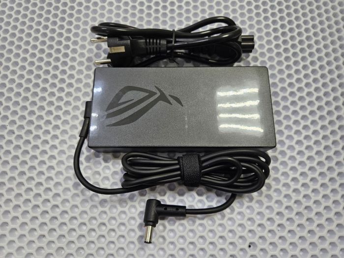 Зарядка для ноутбука Asus 20V 7.5A (150W) 6.0x3.7мм
