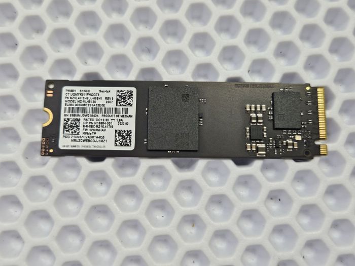 SSD накопитель Samsung 512GB MZ-VL45120 M.2 2280