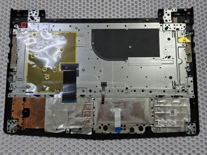 Верхняя часть корпуса (топкейс) Lenovo Legion Y520-15 с подсветкой