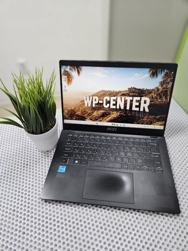 Ноутбук MSI Modern 14 C12M SSD 240ГБ/ОЗУ 8 ГБ/i3-1215U