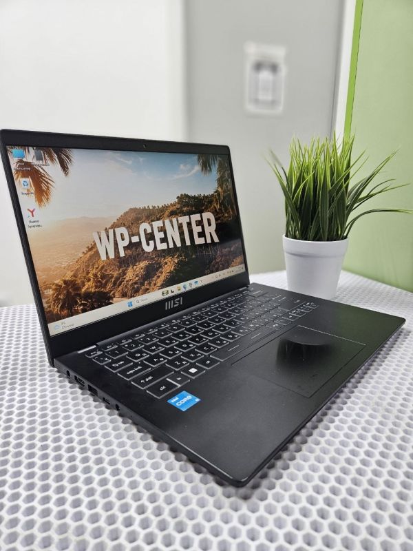 Ноутбук MSI Modern 14 C12M SSD 240ГБ/ОЗУ 8 ГБ/i3-1215U