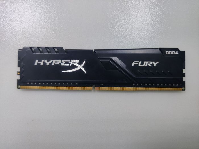 Оперативная память HyperX Fury 8 ГБ DDR4 2400 МГц DIMM CL15 HX424C15FB3/8