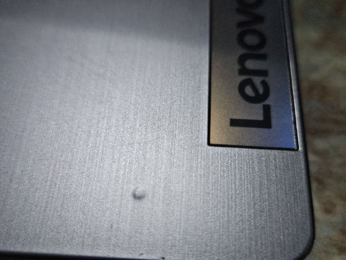 Верхняя часть корпуса (топкейс) для ноутбука Lenovo IdeaPad 3 15ITL6 с клавиатурой серый (имеет небольшие дефекты по внешнему виду)