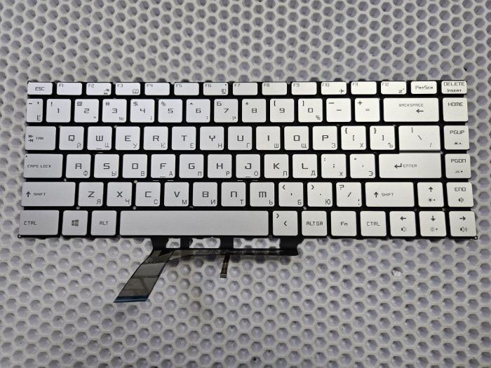 Клавиатура для ноутбука MSI GF63 GF65 GS65 GS66 серебро с подсветкой