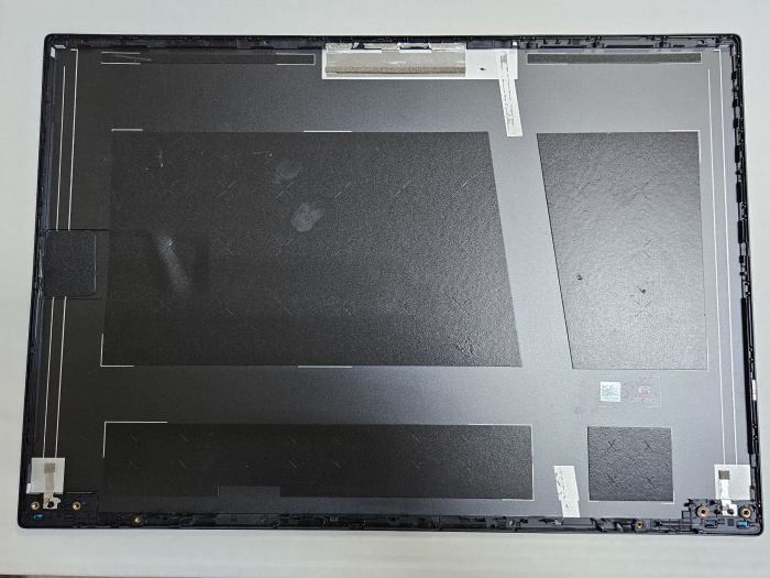 Крышка матрицы для asus Vivobook 16X K3605Z серая, мелкие царапины, слева погнуто крепление