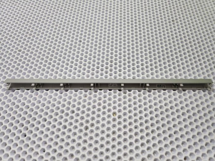 Заглушка петель HP 17-by 17-ca серебристая