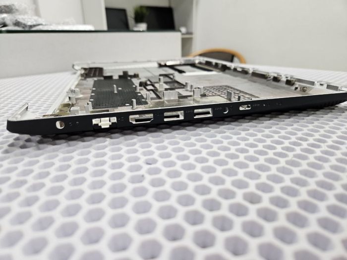 Нижняя часть корпуса (поддон) Lenovo L340-15IWL темно-серый