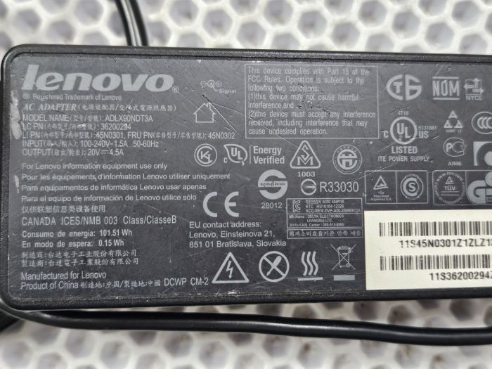 Зарядное устройство для Lenovo 20V 4,5A (90W) разъем 7,9x5,5мм  с иглой, бу