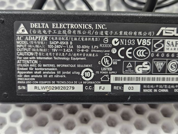 Зарядка для ноутбука Asus 19V 3.42A (65W) 5.5x2.5мм, бу