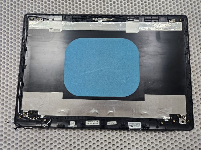 Крышка матрицы для Dell G3 15 3579, P75F, 01WXP6 черная, царапины