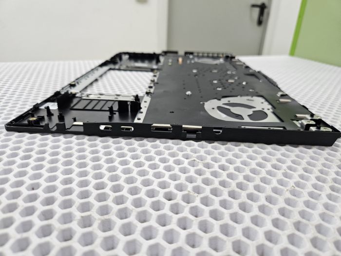 Верхняя часть корпуса (топкейс) для ASUS TUF Gaming F17 FX707 с клавиатурой RGB для версии 90Wh