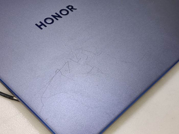 Крышка матрицы для Honor MagicBook 14 NobelK-WAQ9BHNL серая, царапины