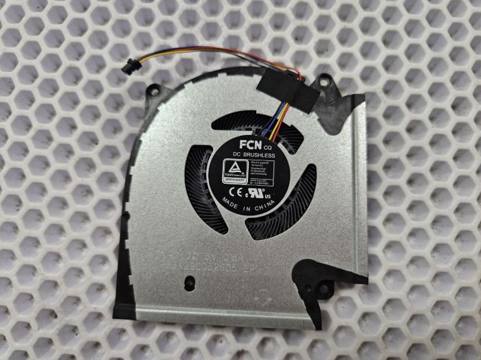 Вентилятор Asus ROG Strix G15 G513QY (GPU) 5V