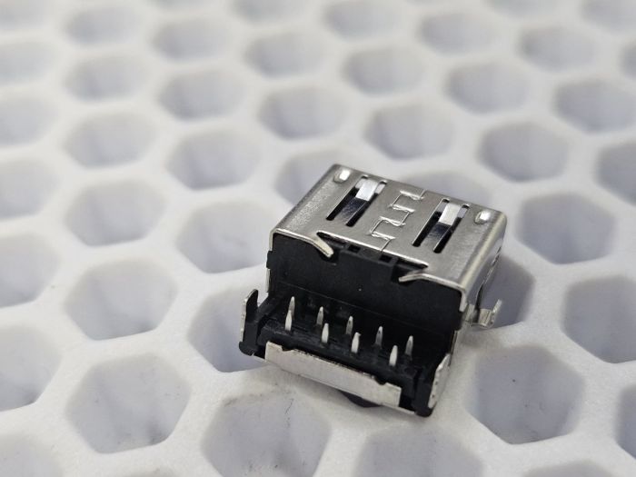 Разъем USB 3.0 22