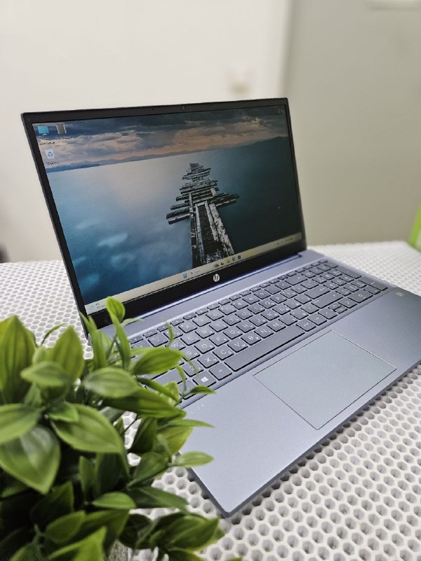 Ноутбук HP Pavilion 15-EH 240 ГБ/ОЗУ 8 ГБ/AMD Ryzen 3 4300U