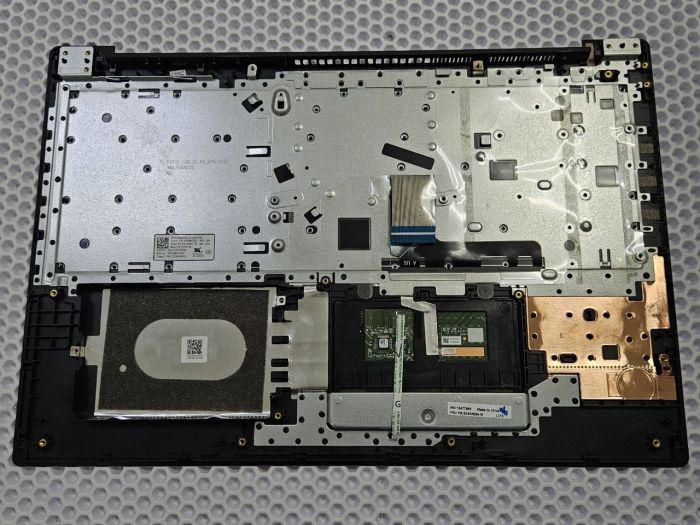 Верхняя часть корпуса, топкейс для ноутбука Lenovo IdeaPad 330-15ARR серый с клавиатурой