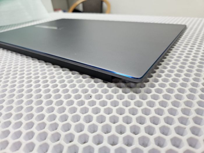 Крышка матрицы Honor MagicBook 15, X15 2020-2022 г серая с голубой окантовкой