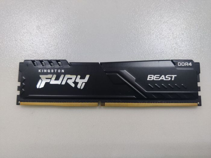 Оперативная память Kingston Fury  Beast Black DDR4 8Gb 2666 MHz DIMM KF426C16BBK2/16