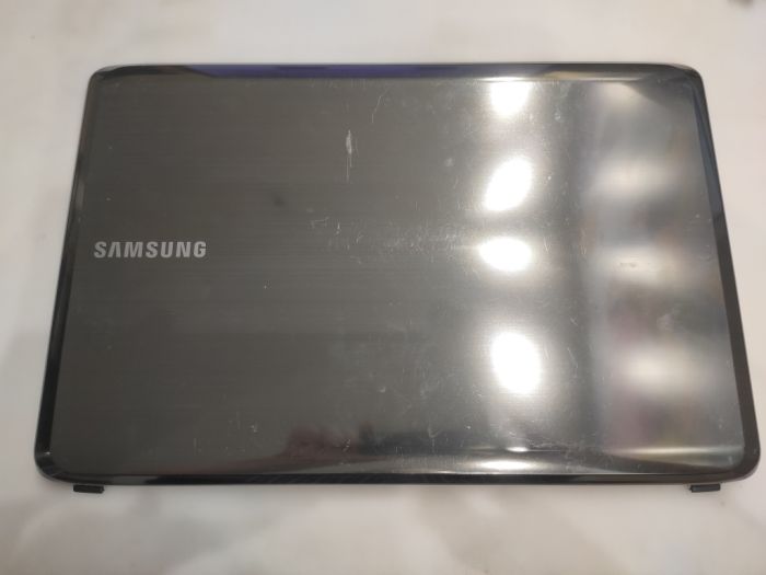 Крышка матрицы BA75-02789A для ноутбука Samsung R525 R530 R538
