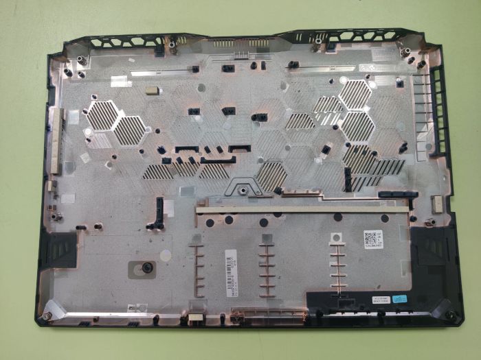 Поддон (нижняя часть корпуса) Asus FX506 с решеткой радиатора