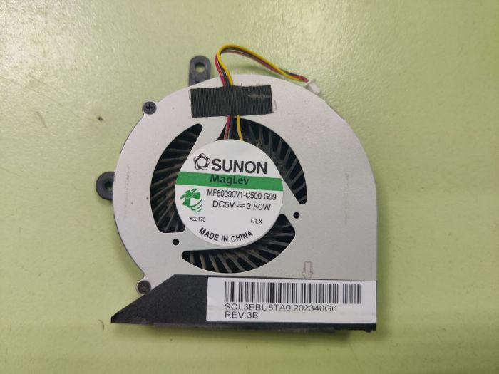 Toshiba Satellite L830 3 pin Вентилятор (кулер) охлаждения процессора DFS481305MC0T FBBC, MF60090V1-C500-G99