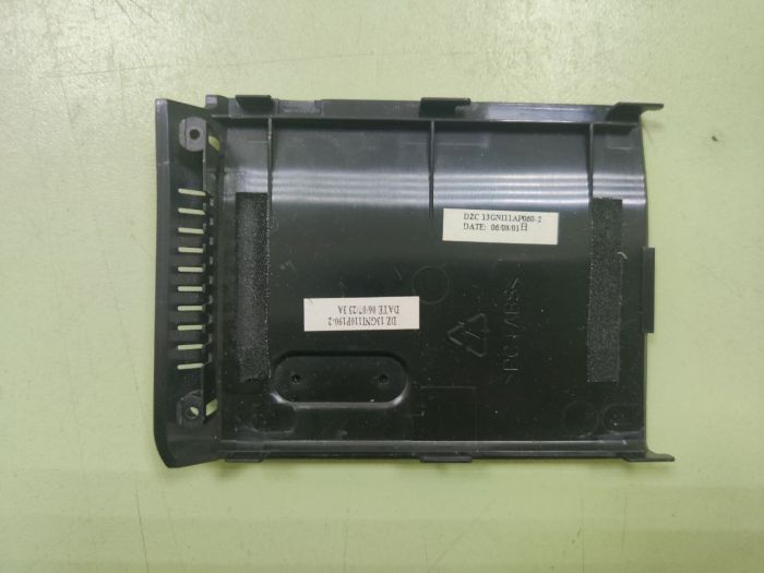 Крышка отсека HDD Asus F3J, F3K, F3S, F3T (13GNI110P190-2, 13GNI11AP050-2, 13GNI11AP060)