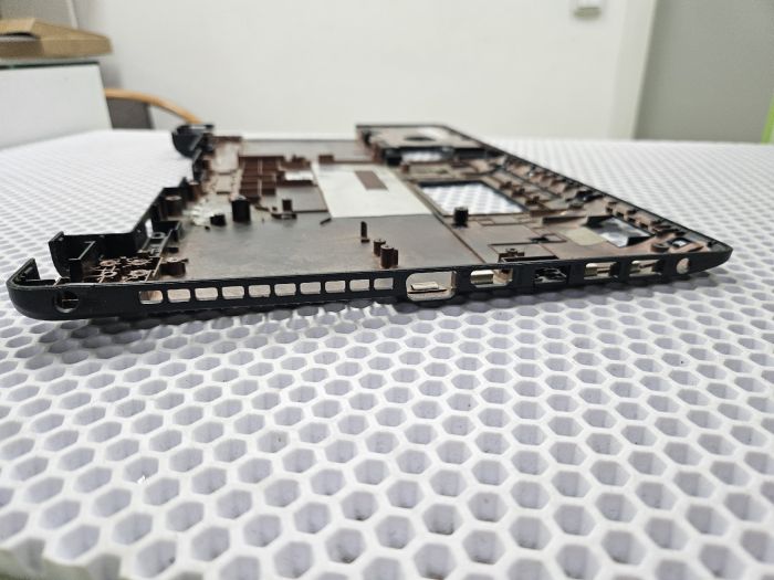 Нижняя часть корпуса (поддон) Asus X550 X550C K552 13N0-PEA0Z02, 13NB00T1AP1502