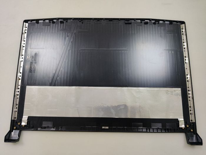 Крышка матрицы для ноутбука MSI Katana GF66 черная