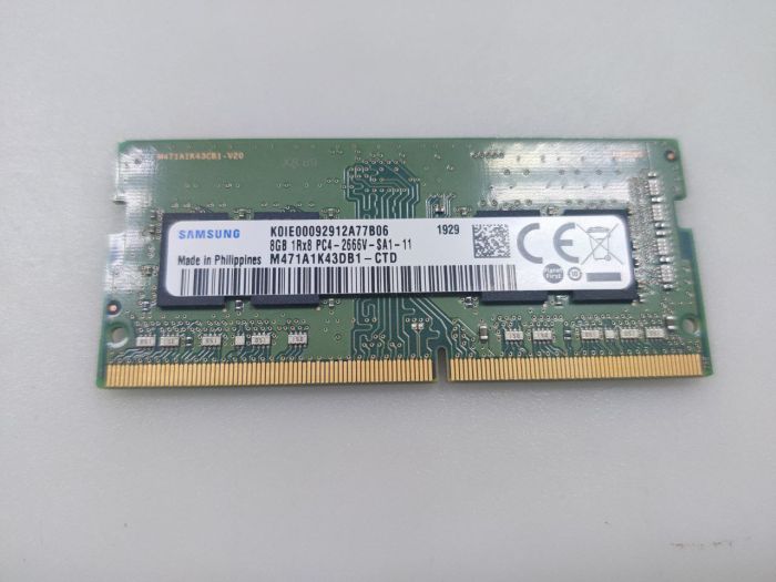 Оперативная память Samsung 8 ГБ DDR4 2666 МГц SODIMM CL19 M471A1K43DB1-CTD бу