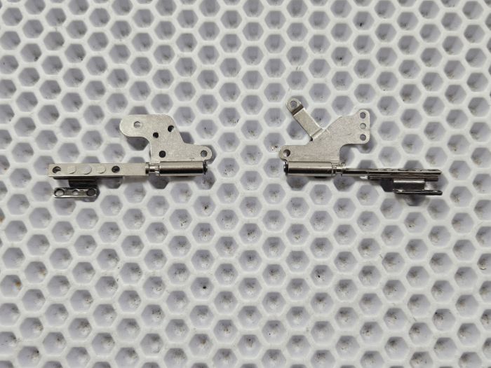 Петли (пара) для Blackview AceBook 12