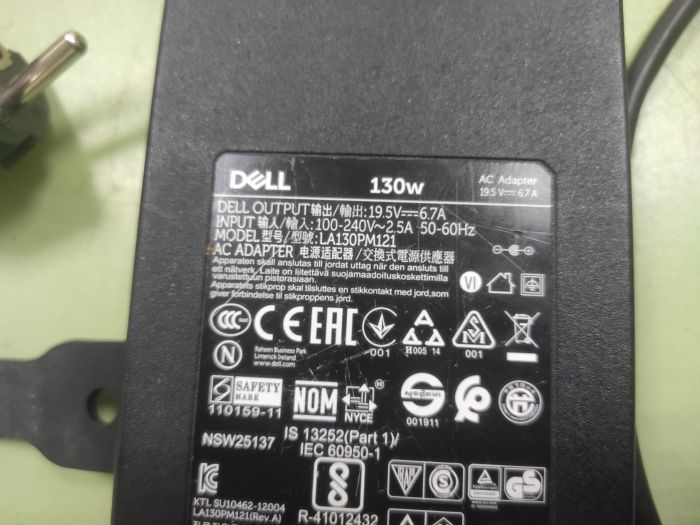 Зарядка для ноутбука Dell 19.5V 6.7A (130W) 7.4x5.0мм с иглой и изолентой